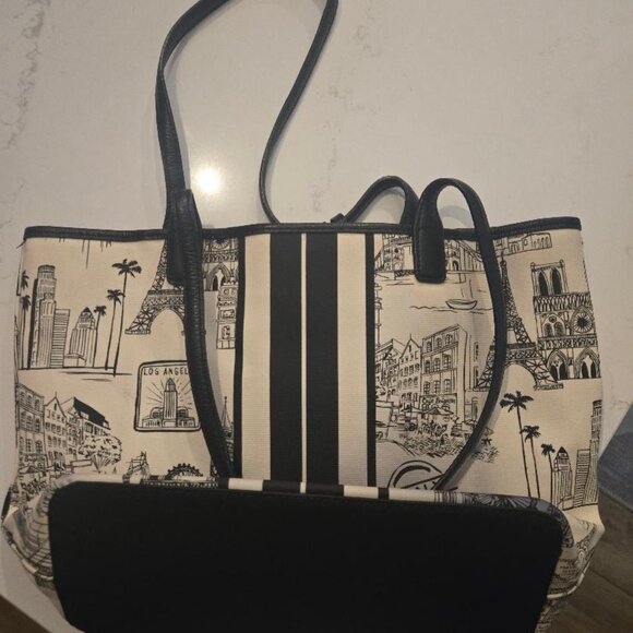 Brighton Travel Tote - Picture 2 of 4